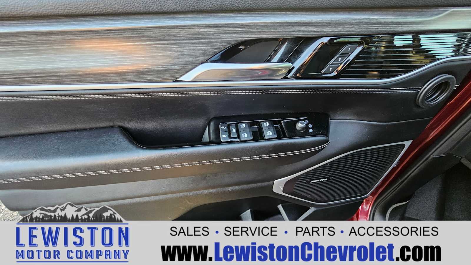 2023 Jeep Wagoneer Series III 4x4