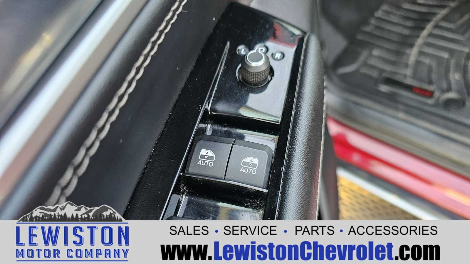 2023 Jeep Wagoneer Series III 4x4