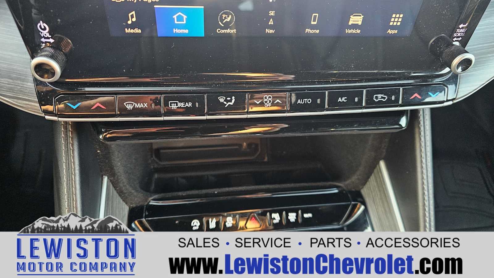 2023 Jeep Wagoneer Series III 4x4