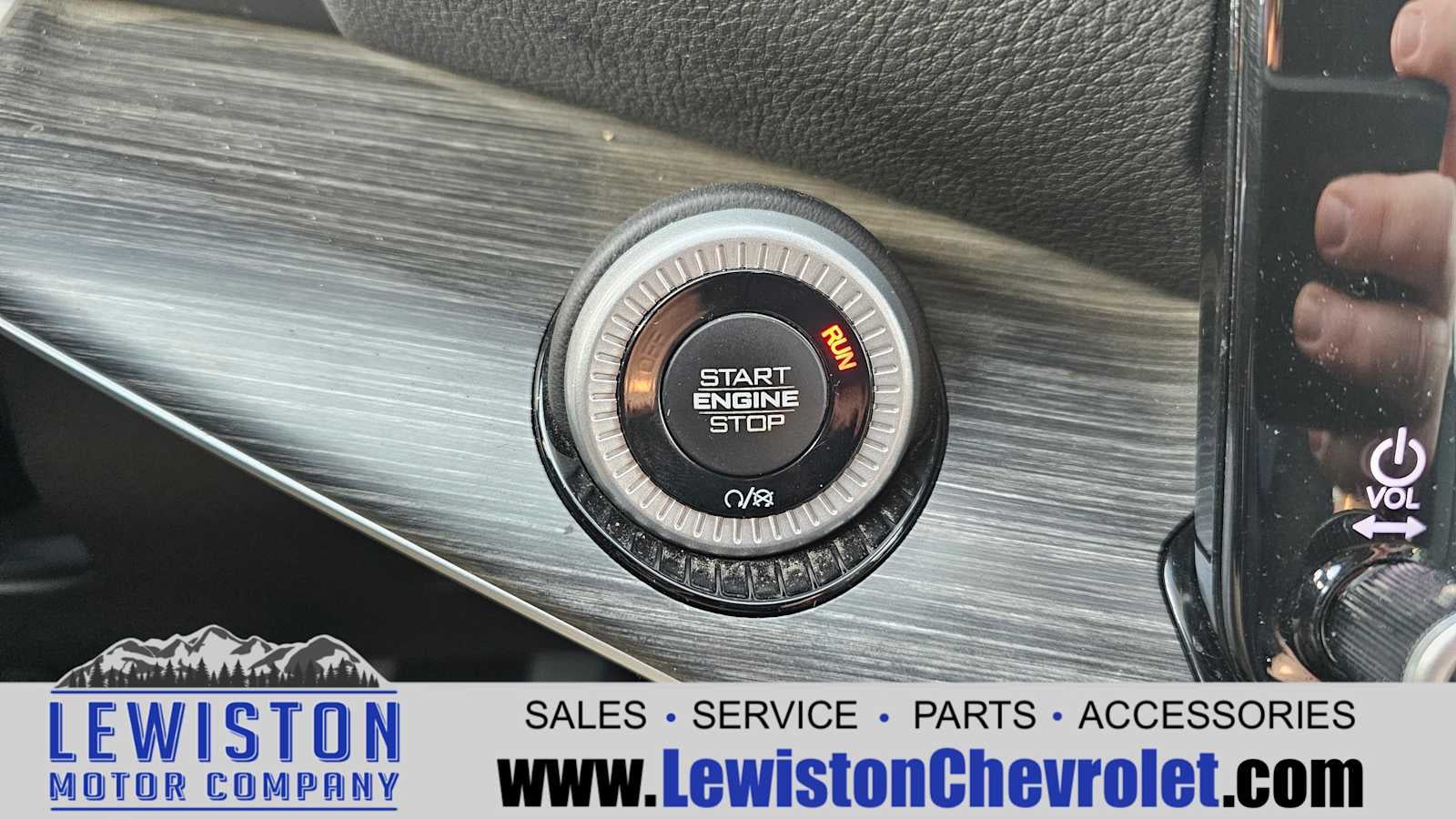 2023 Jeep Wagoneer Series III 4x4