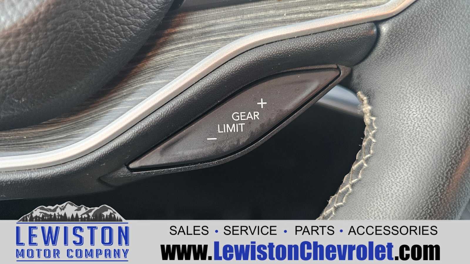 2023 Jeep Wagoneer Series III 4x4