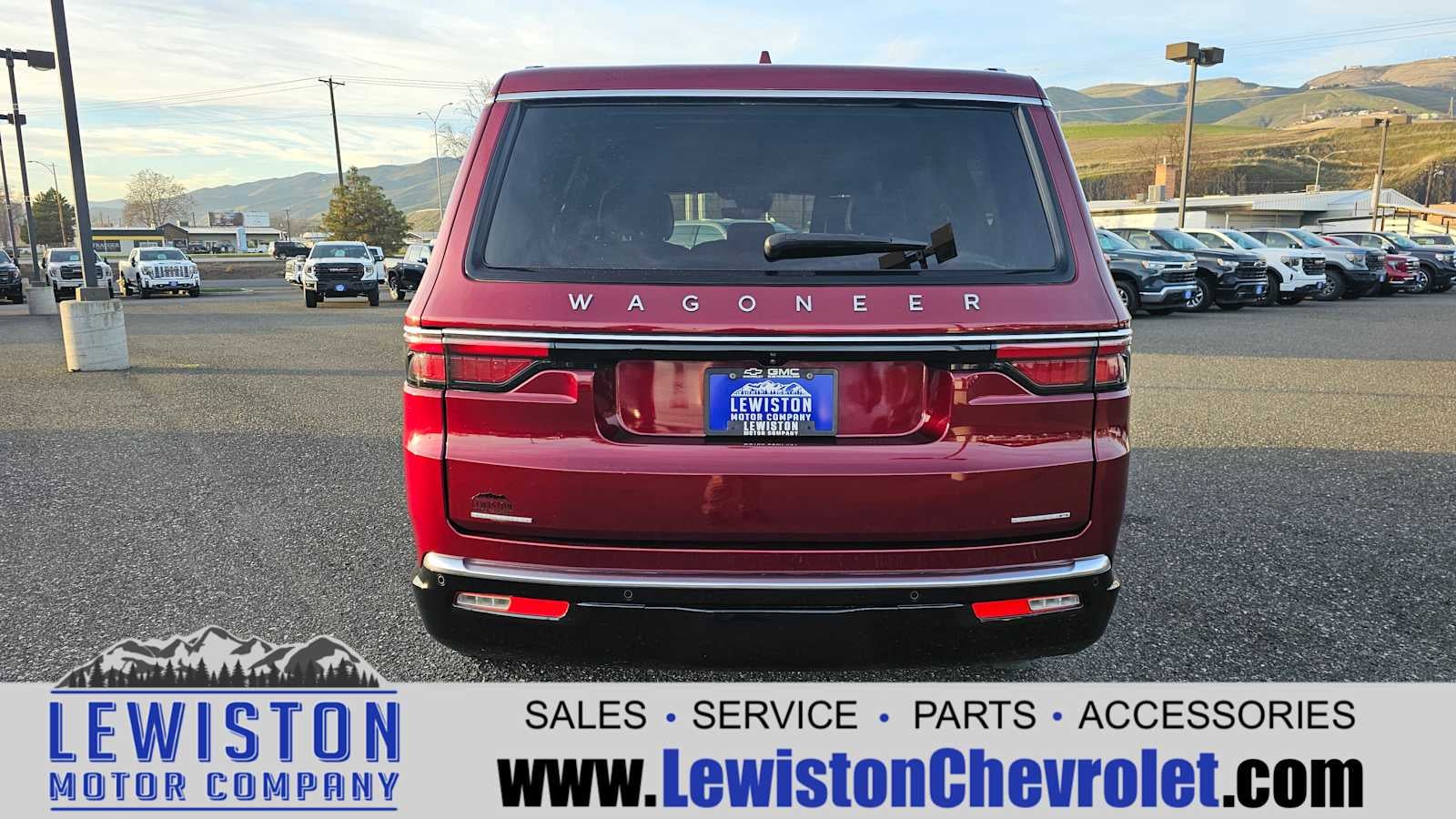 2023 Jeep Wagoneer Series III 4x4