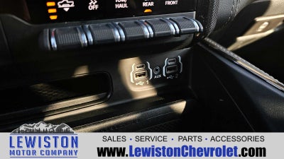 2022 RAM 1500 Limited Crew Cab 4x4 5'7" Box