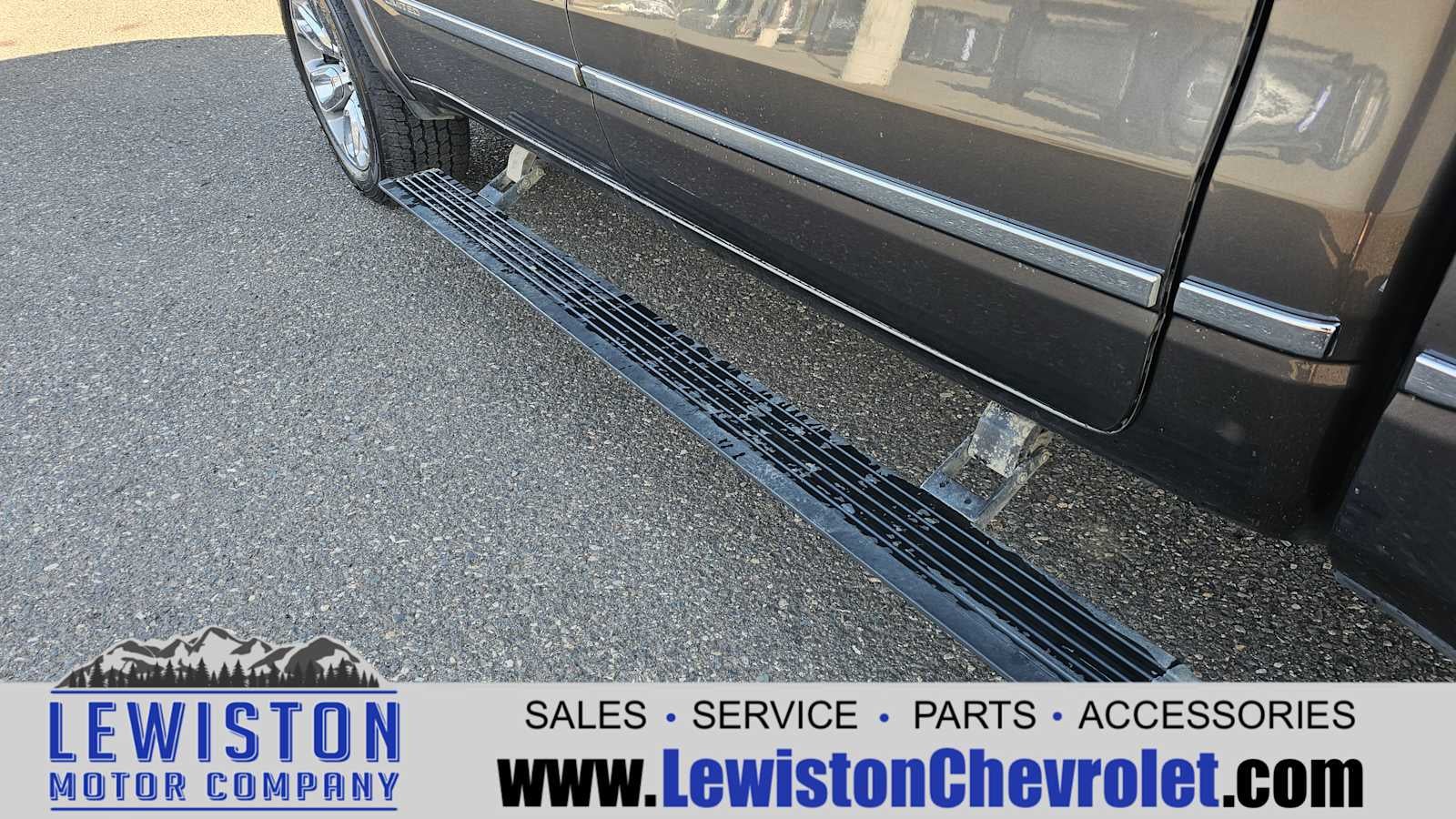 2022 RAM 1500 Limited Crew Cab 4x4 5'7" Box