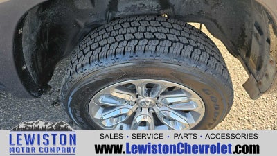 2022 RAM 1500 Limited Crew Cab 4x4 5'7" Box