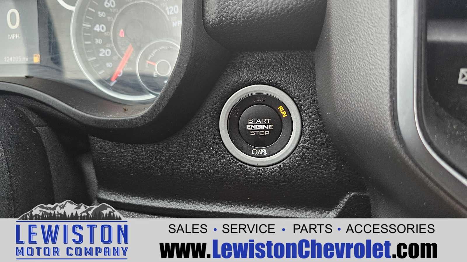 2019 RAM 1500 Big Horn/Lone Star Crew Cab 4x4 6'4" Box