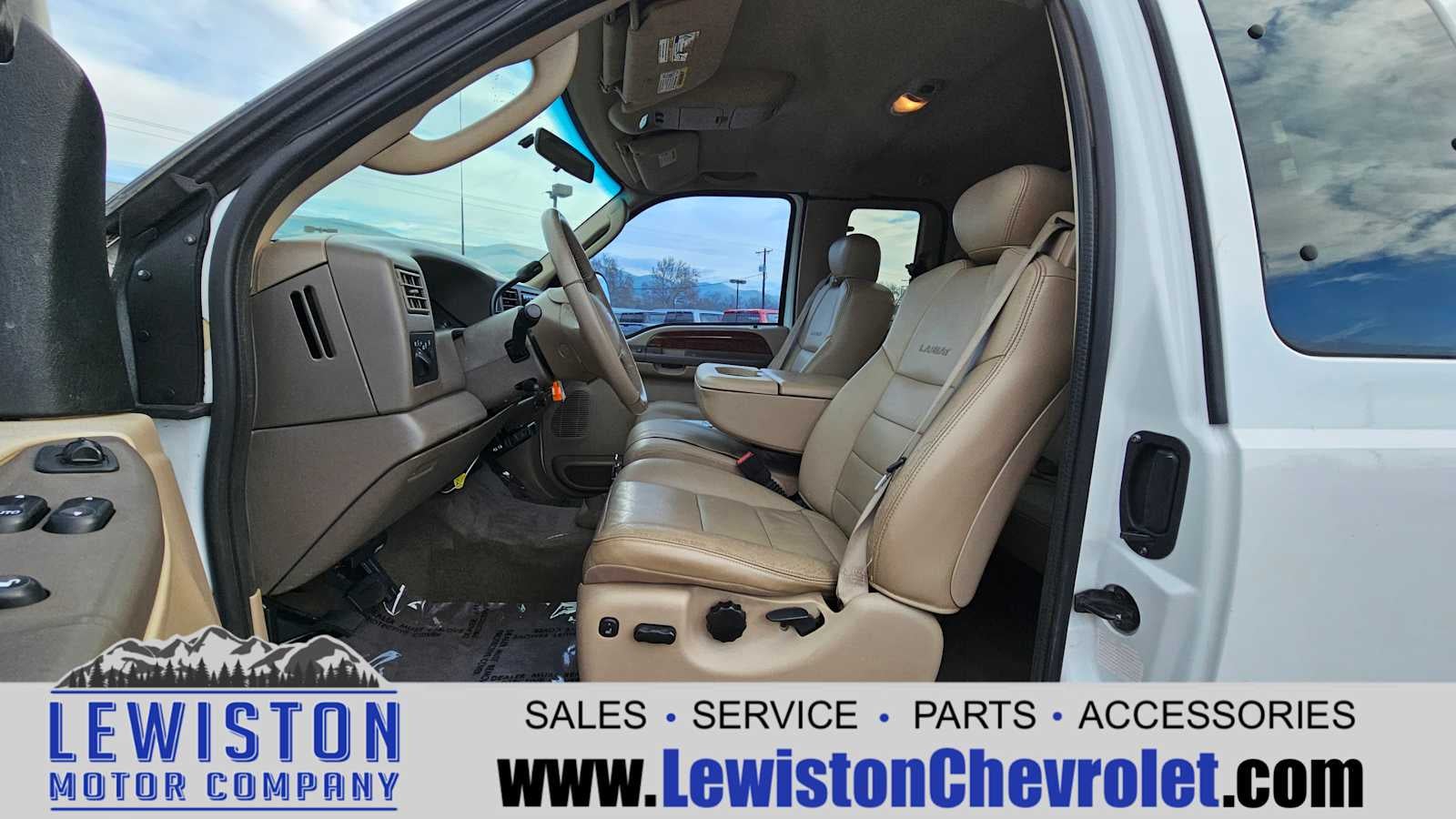 2003 Ford Super Duty F-350 SRW XL