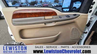 2003 Ford Super Duty F-350 SRW XL