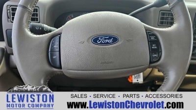 2003 Ford Super Duty F-350 SRW XL
