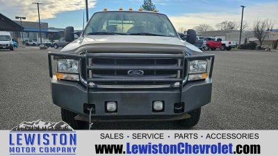 2003 Ford Super Duty F-350 SRW XL