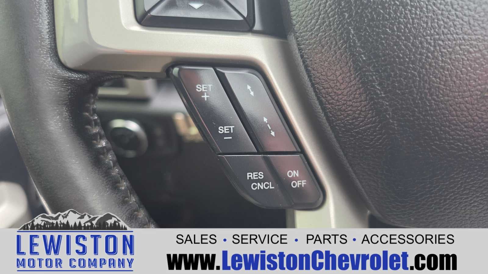 2017 Ford F-350 LARIAT