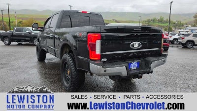 2017 Ford F-350 LARIAT