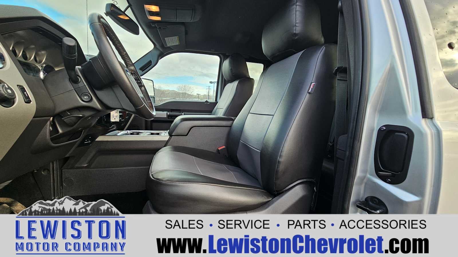 2015 Ford Super Duty F-350 DRW XLT