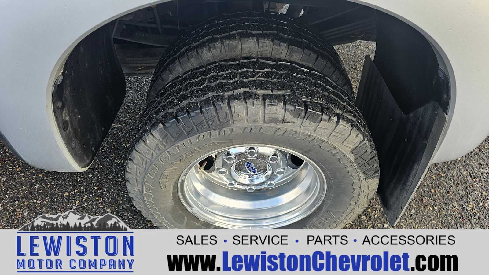 2015 Ford Super Duty F-350 DRW XLT