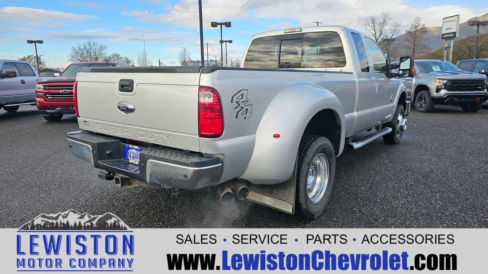 2015 Ford Super Duty F-350 DRW XLT