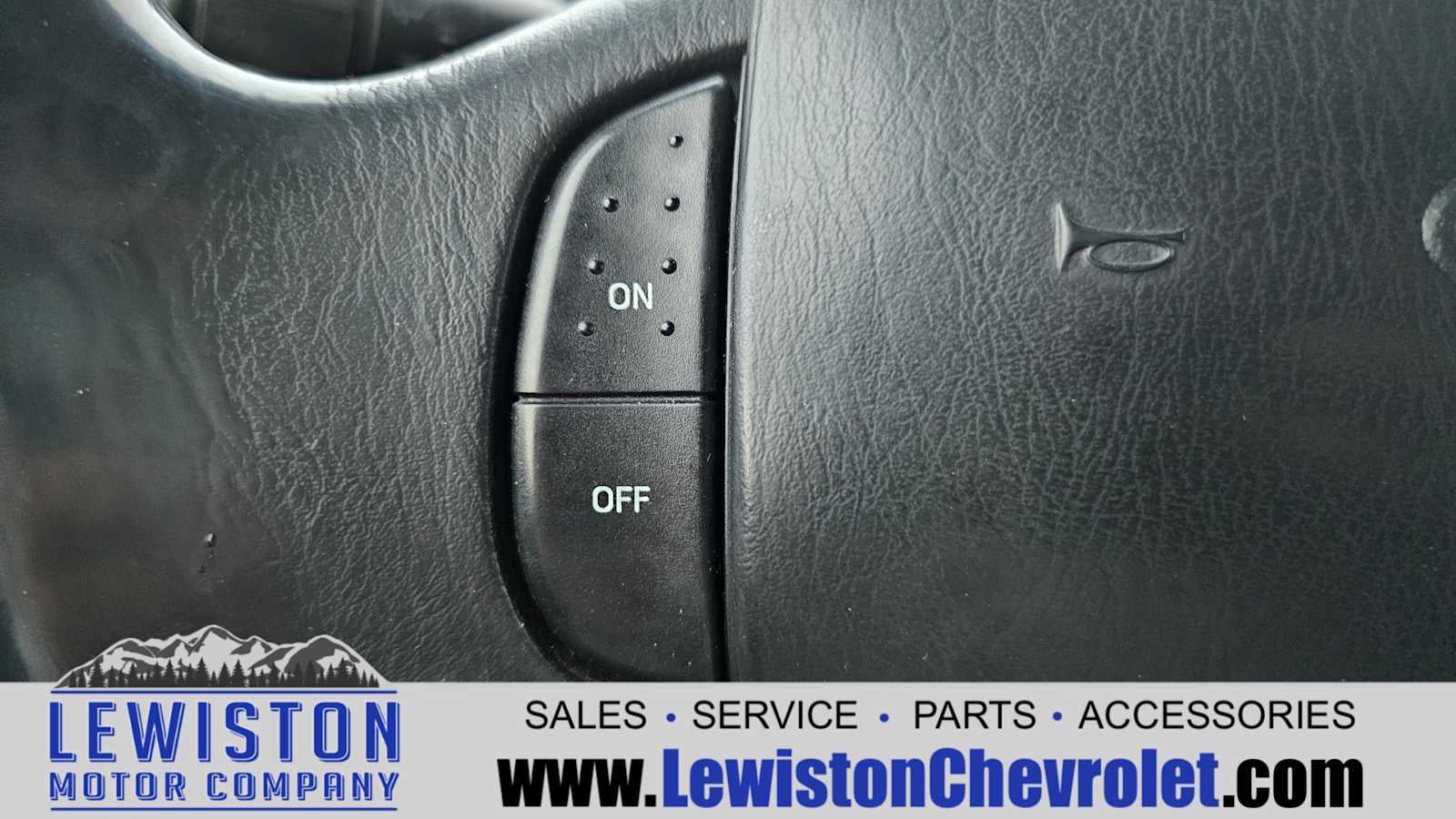 1999 Ford Super Duty F-350 SRW XL