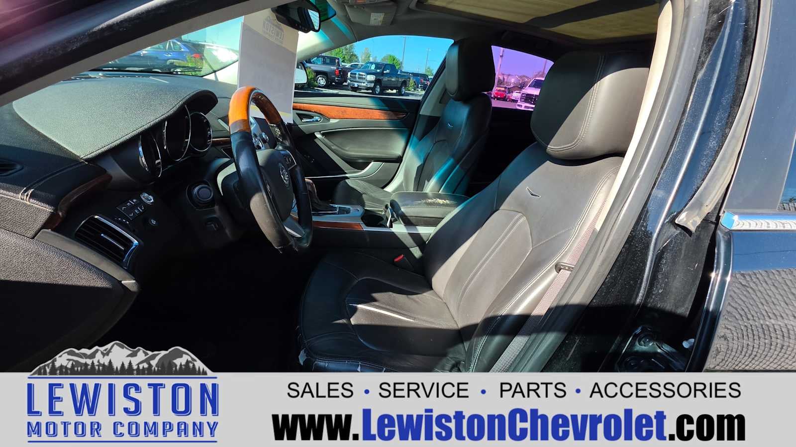 2010 Cadillac CTS Premium