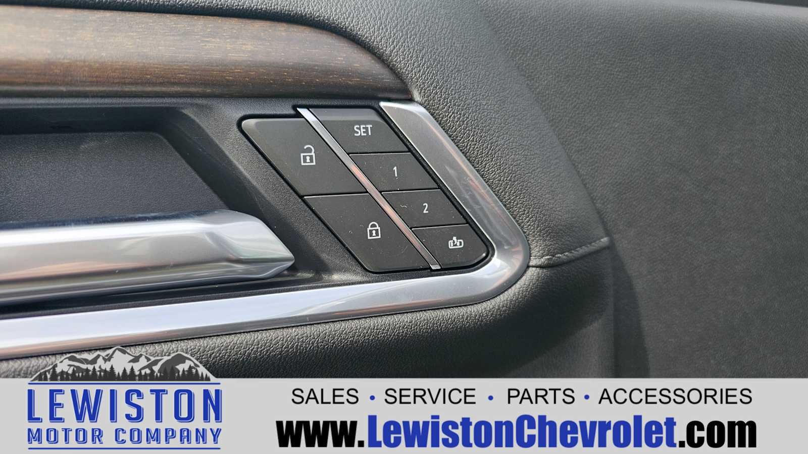 2025 Chevrolet Silverado 3500 HD High Country