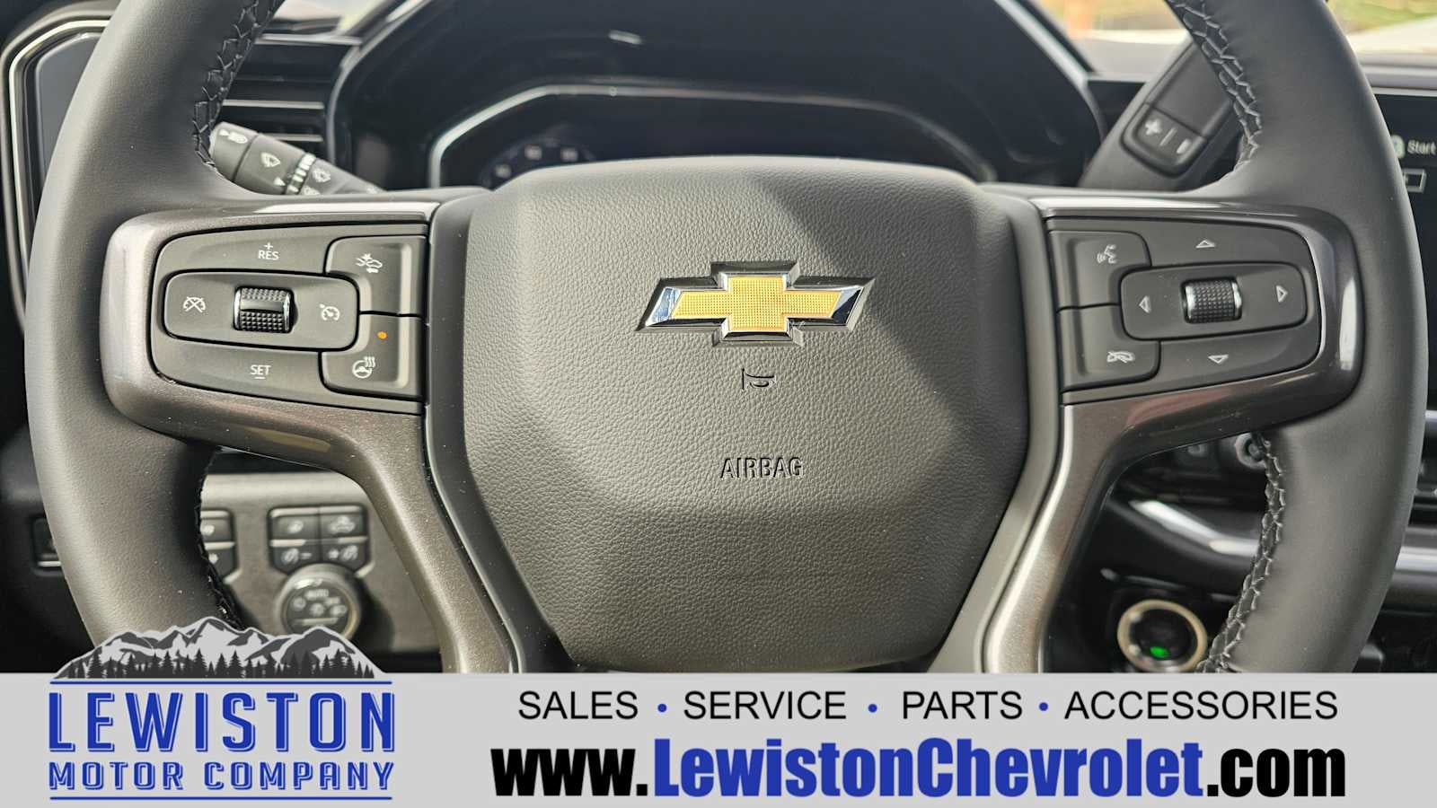 2025 Chevrolet Silverado 3500 HD High Country