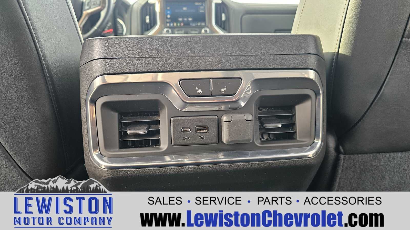 2022 Chevrolet Silverado 3500 HD High Country