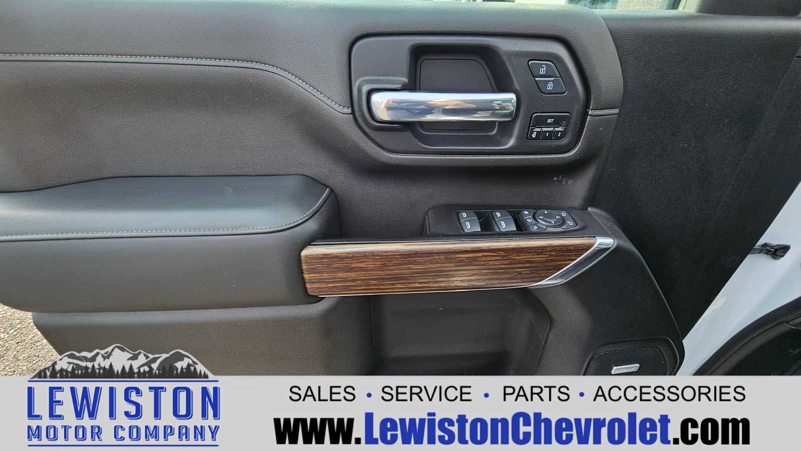 2022 Chevrolet Silverado 3500 HD High Country