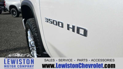 2022 Chevrolet Silverado 3500 HD High Country