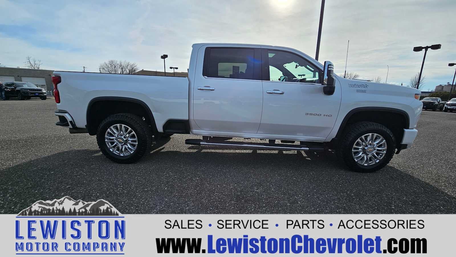 2022 Chevrolet Silverado 3500 HD High Country