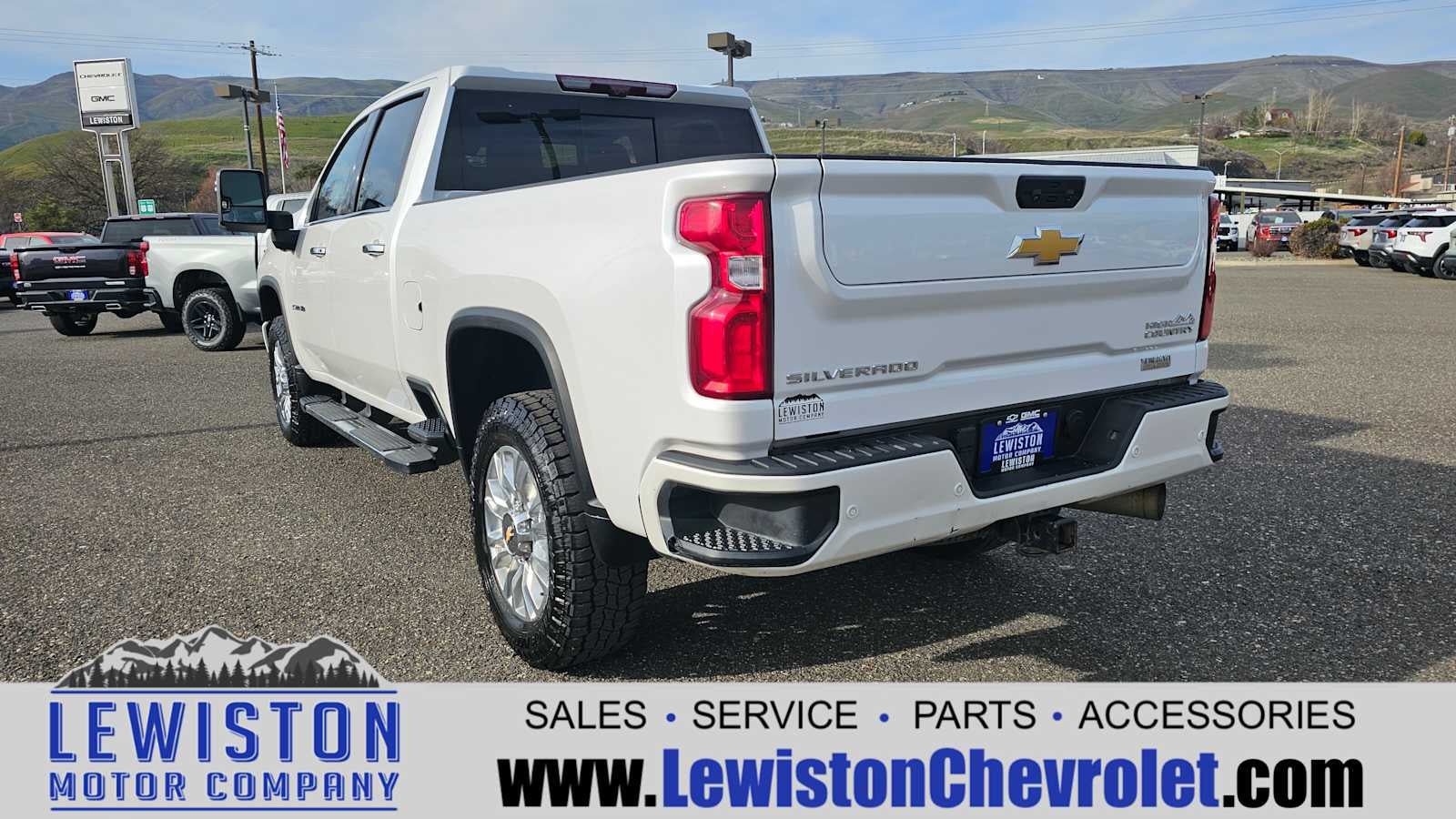 2022 Chevrolet Silverado 3500 HD High Country