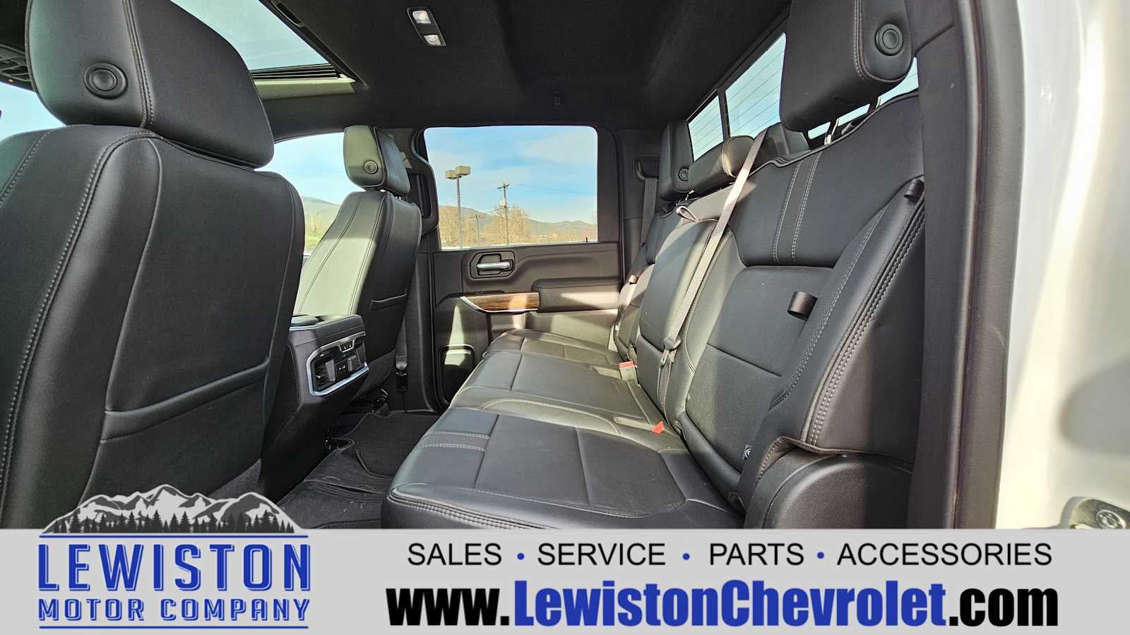 2022 Chevrolet Silverado 3500 HD High Country