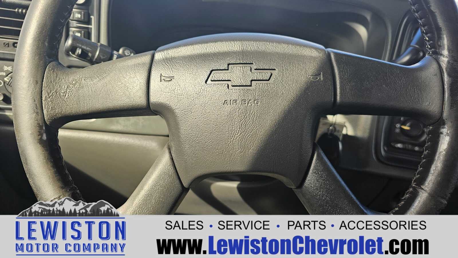 2005 Chevrolet Silverado 1500 LS