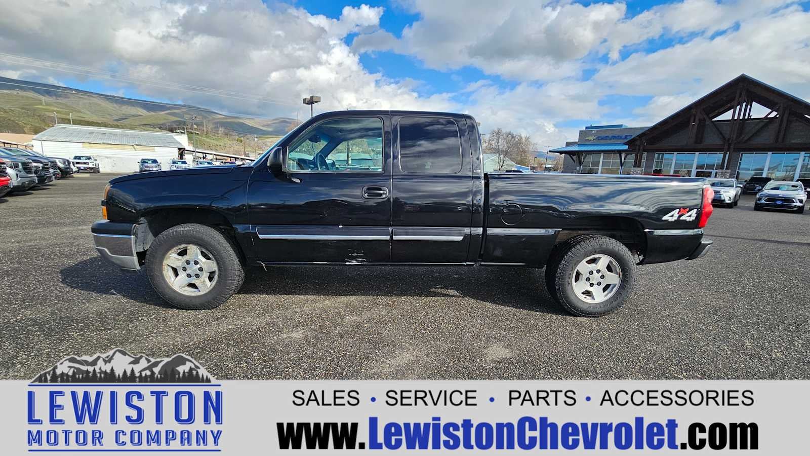 2005 Chevrolet Silverado 1500 LS