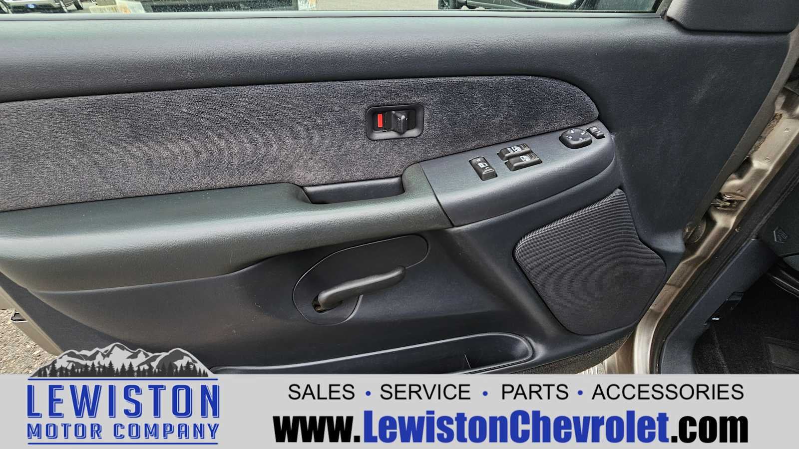 2000 Chevrolet Silverado 2500 HD LS