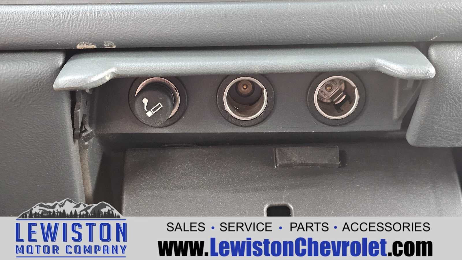 2000 Chevrolet Silverado 2500 HD LS