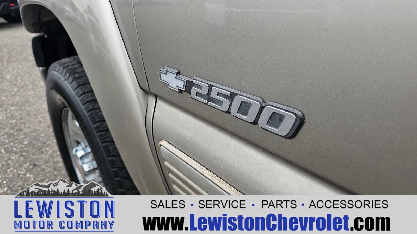 2000 Chevrolet Silverado 2500 HD LS