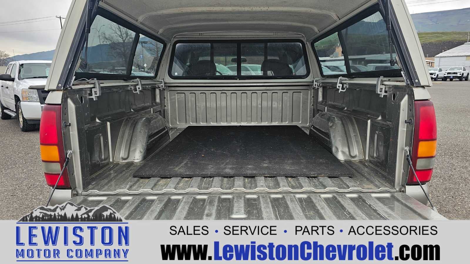 2000 Chevrolet Silverado 2500 HD LS