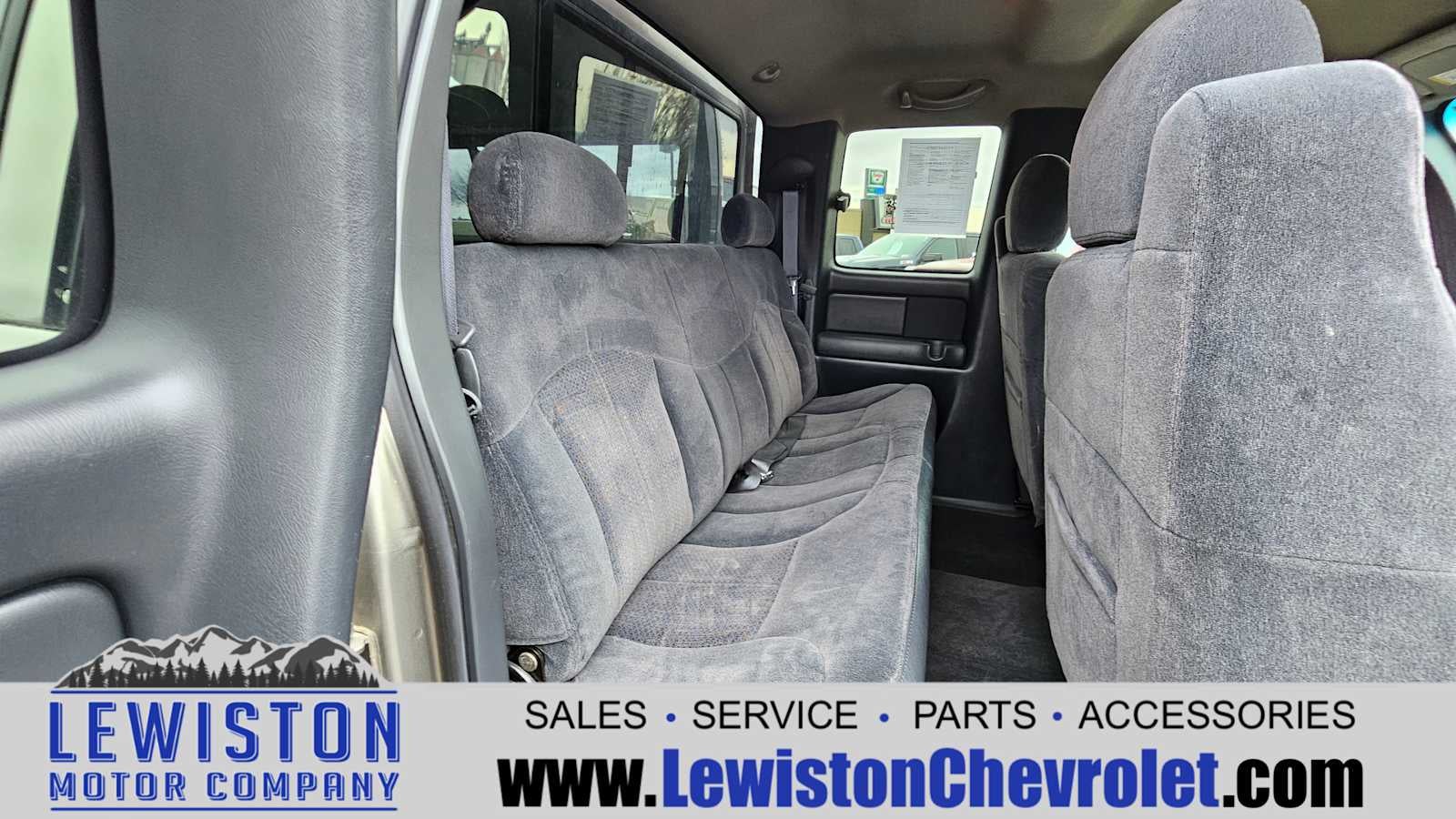 2000 Chevrolet Silverado 2500 HD LS