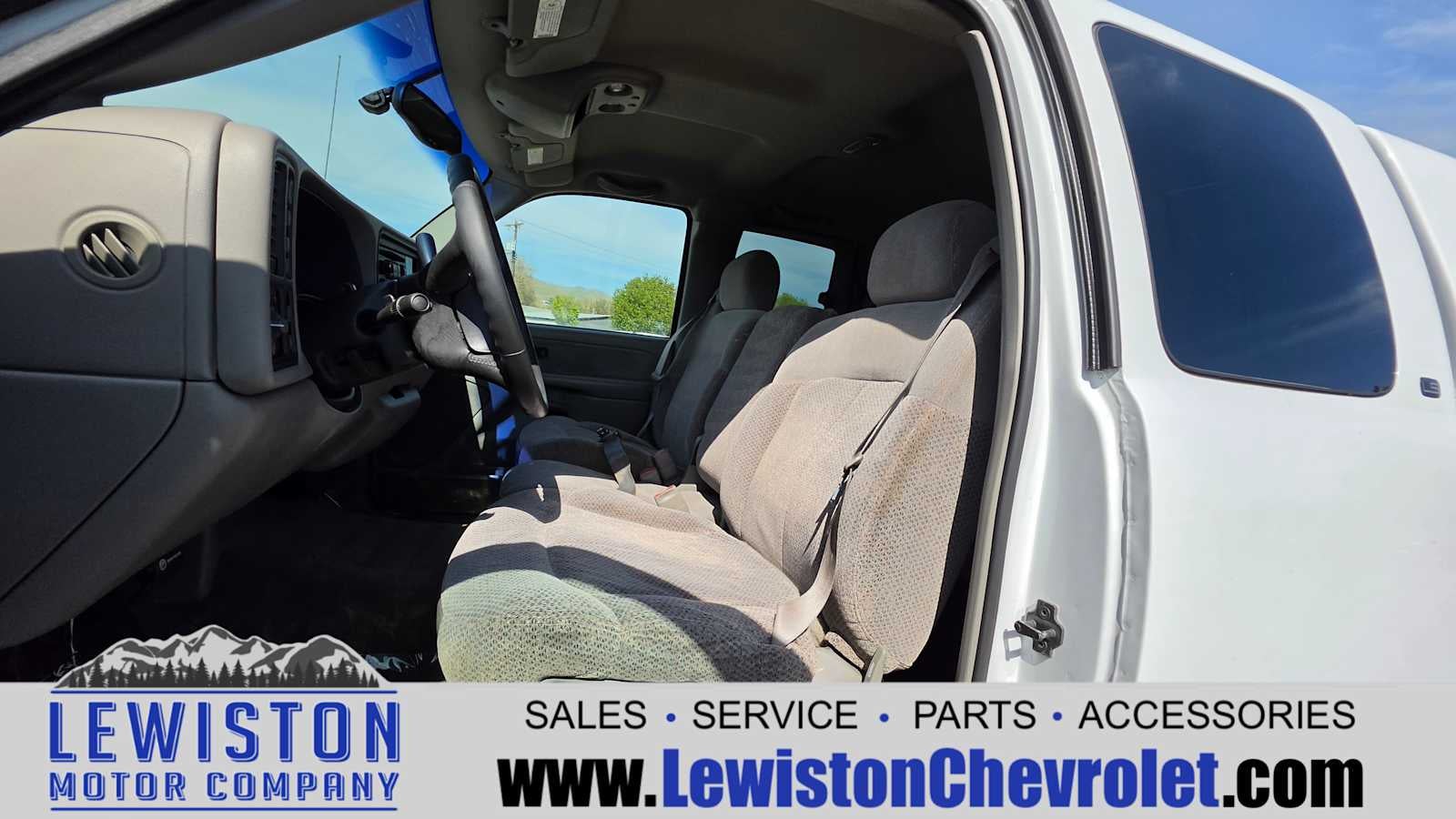 1999 Chevrolet Silverado 2500 HD LS