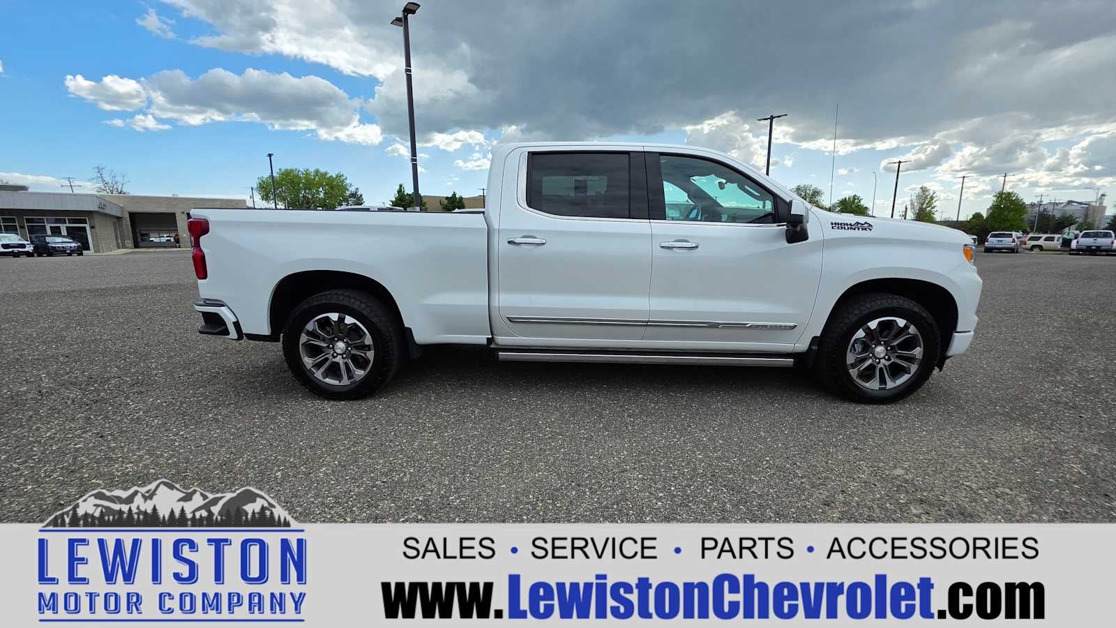 2023 Chevrolet Silverado 1500 High Country