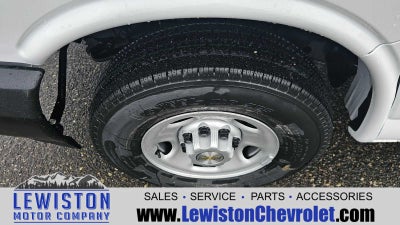 2025 Chevrolet Express Cargo 3500 WT