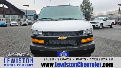 2025 Chevrolet Express Cargo 3500 WT