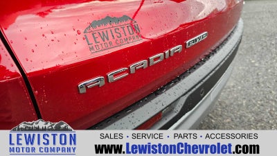 2026 GMC Acadia Elevation