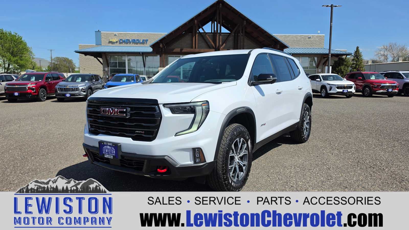 2026 GMC Acadia AT4 AWD's photo