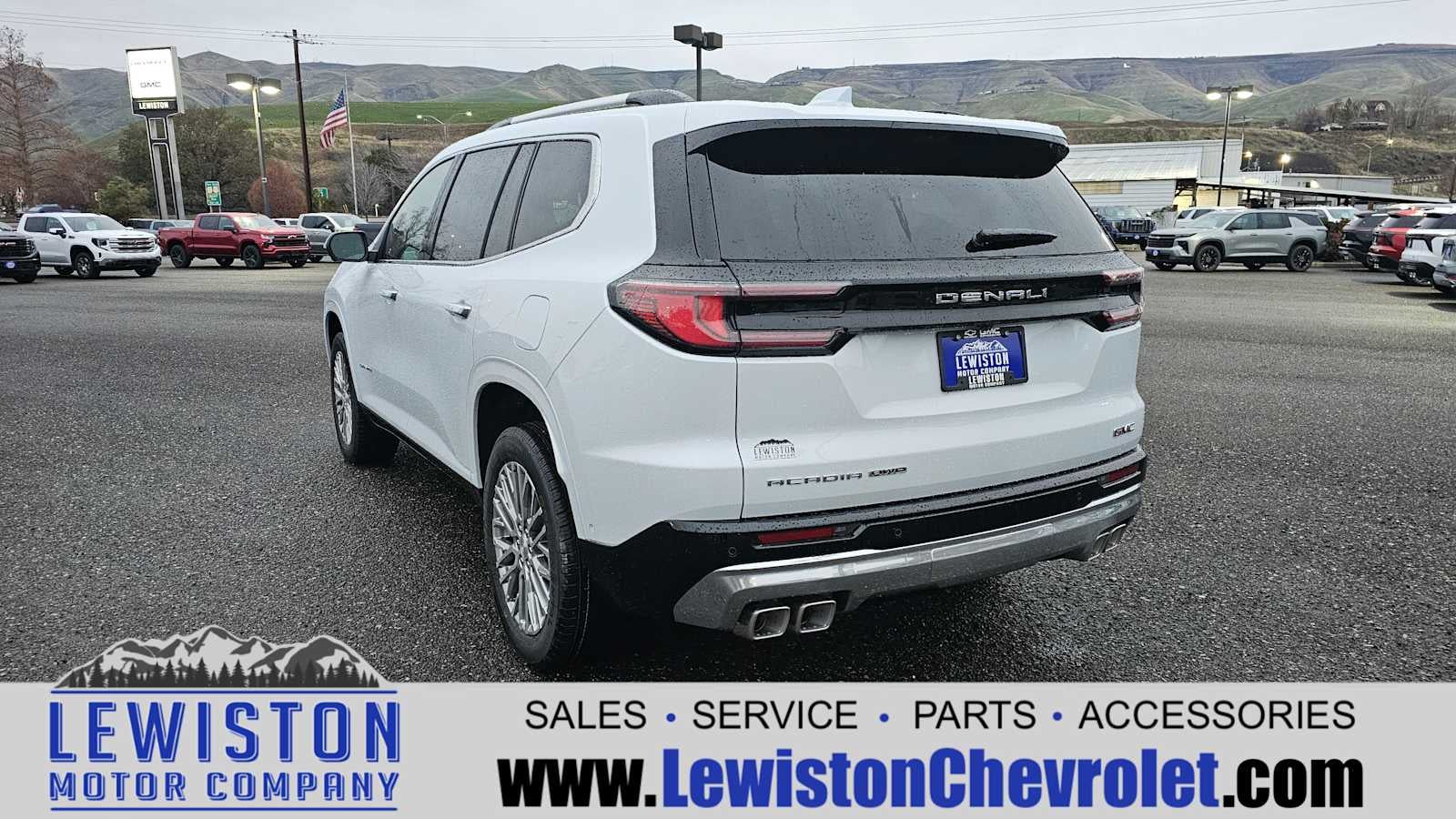 2026 GMC Acadia Denali