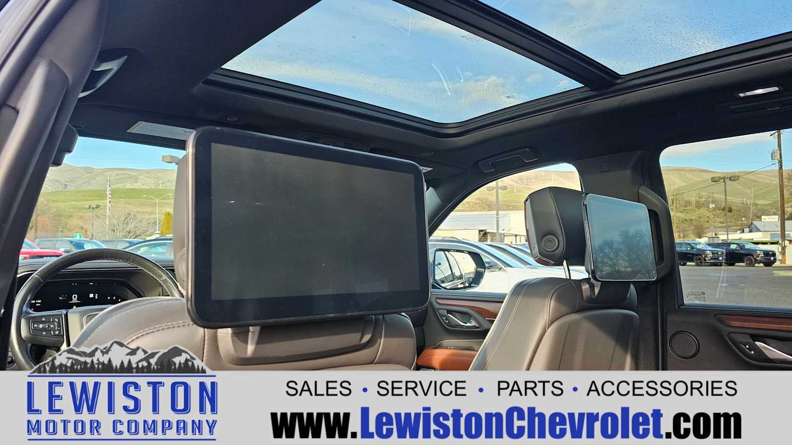 2023 GMC Yukon XL Denali Ultimate