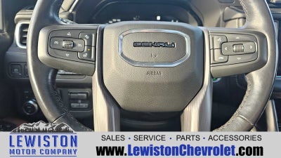 2023 GMC Yukon XL Denali Ultimate