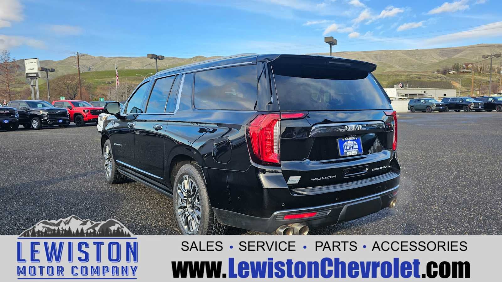 2023 GMC Yukon XL Denali Ultimate
