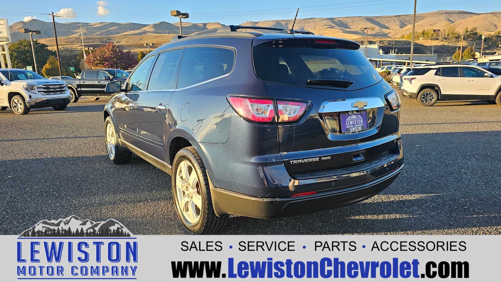 2017 Chevrolet Traverse LT