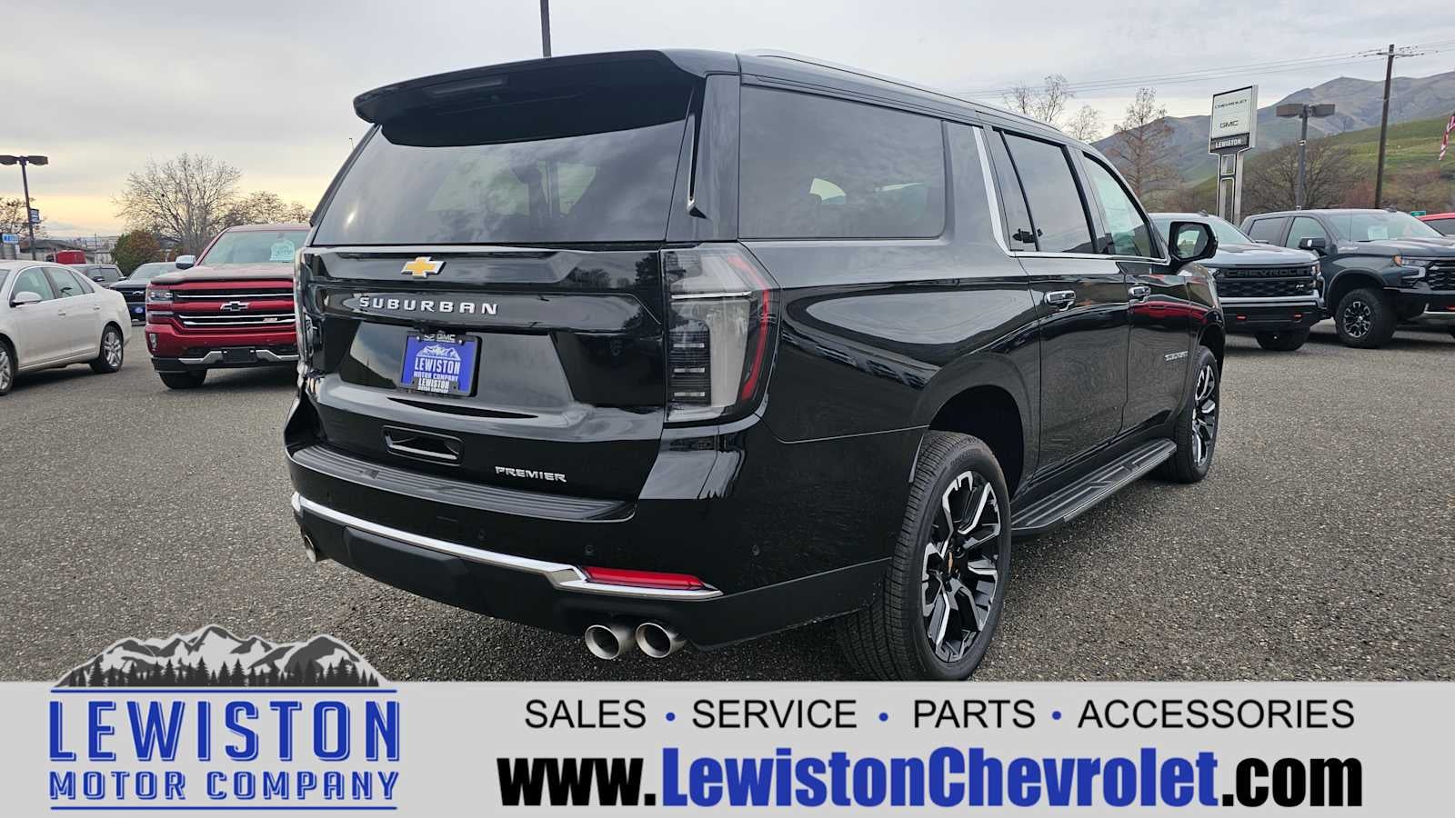 2025 Chevrolet Suburban Premier