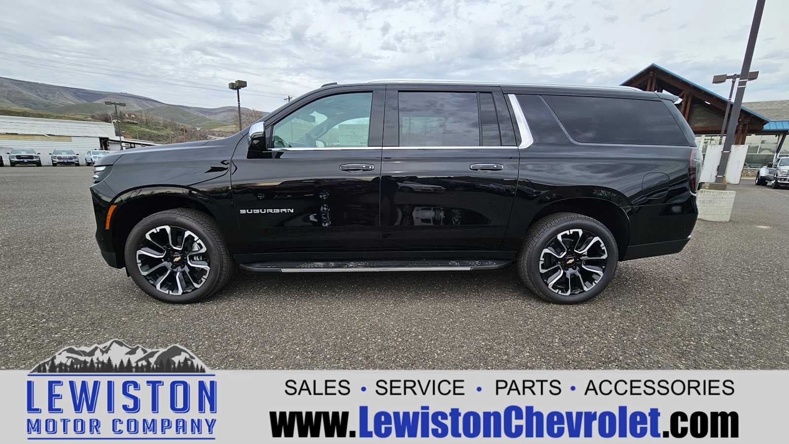 2025 Chevrolet Suburban Premier