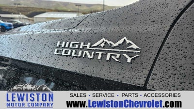 2025 Chevrolet Suburban High Country
